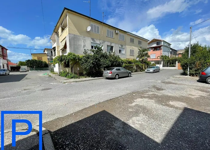 Leo\'S Apartment